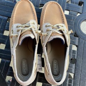 NWT Sperry Top Sider Memory Foam Shoes EUR 40/ US 9